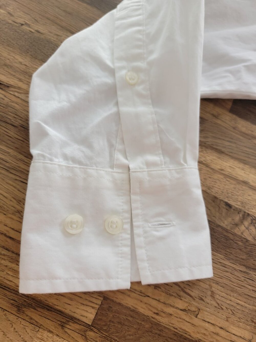 Gap Long Sleeve Optic White Button Down Long Sleeved Blouse - Picture 7 of 13